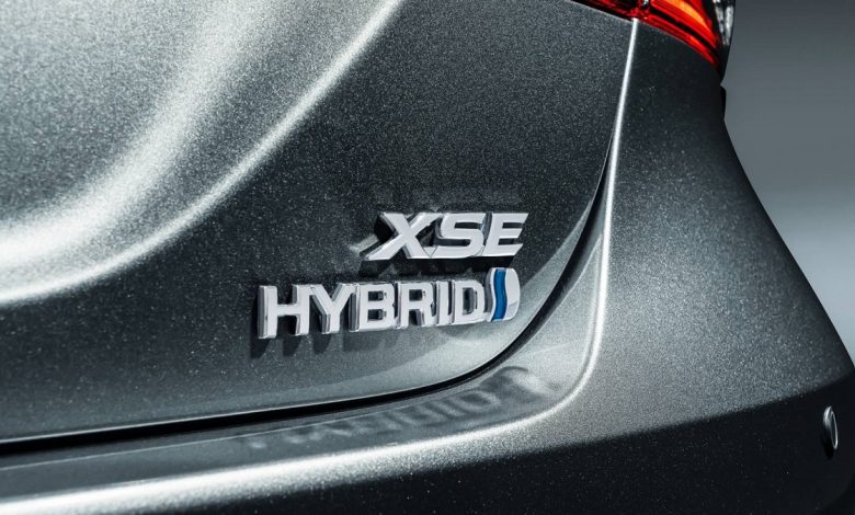 چرخش استراتژیک تویوتا برای تسخیر بازار خودروهای هیبریدی و عبور از تمام برقی‌ها